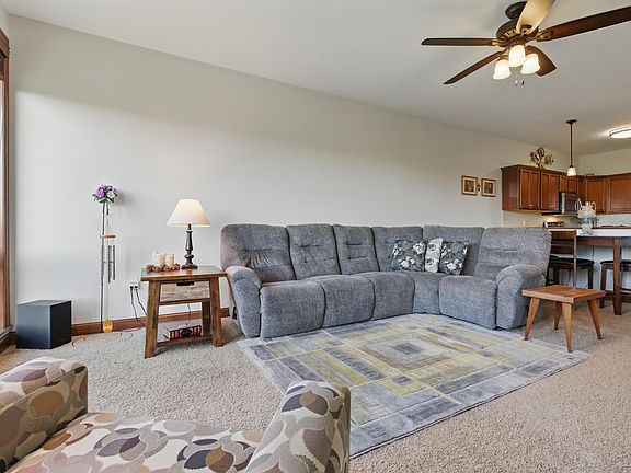 5th image of 4051 Fairway Hills Dr