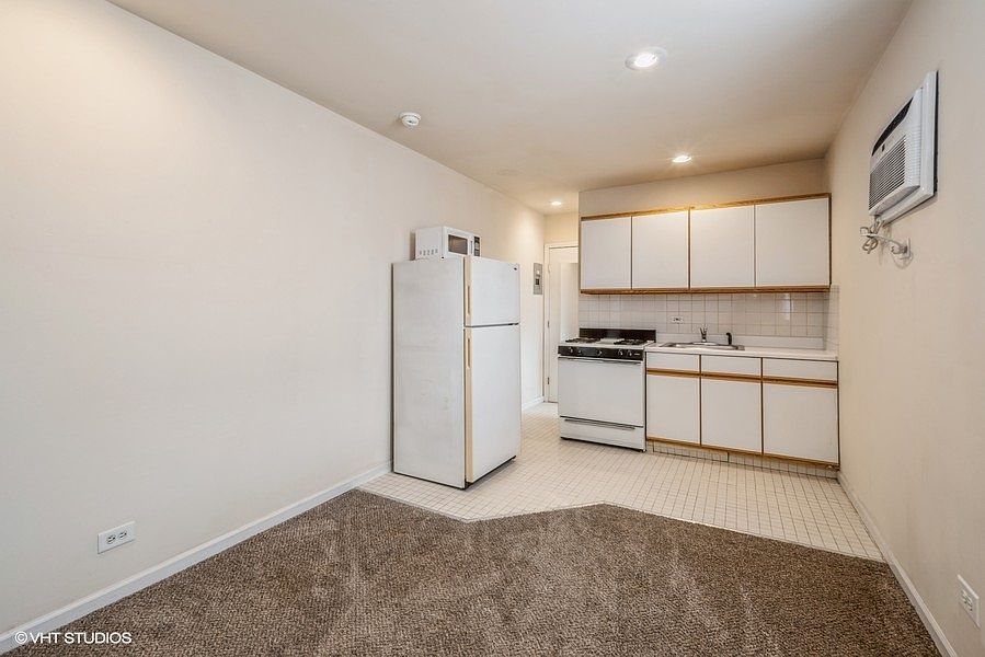 1st image of 1555 N Milwaukee Ave APT 46