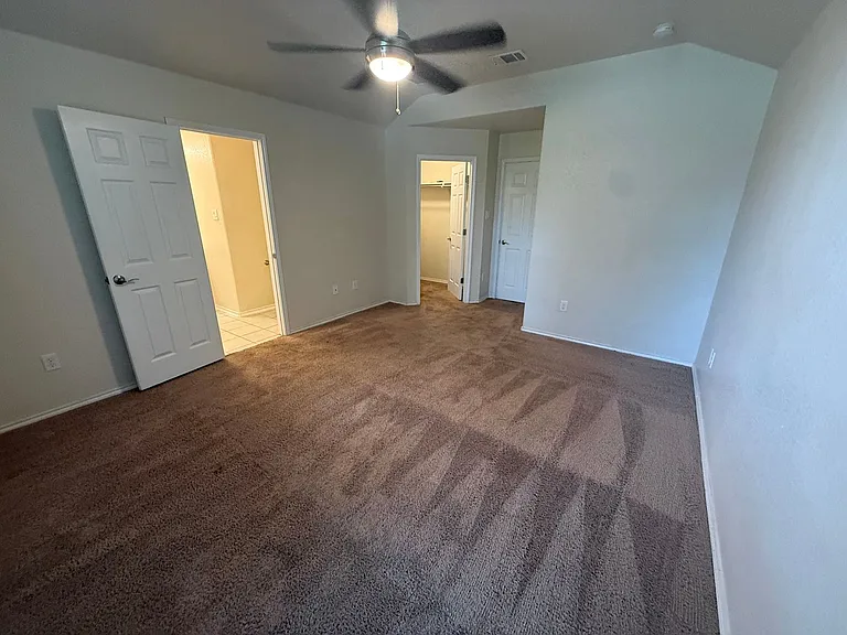 1427 Denver Blvd — Photo 21