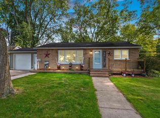 242 S Franklin St, Oconto Falls, WI 54154