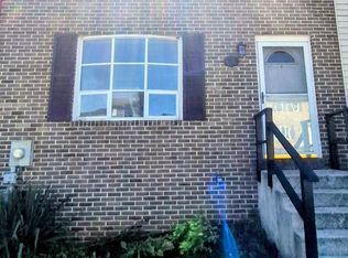 26 Mall Rd, Etters, PA 17319