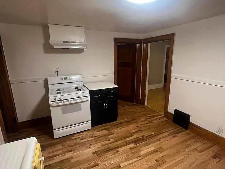 3520 N Vel R Phillips Ave #A — Photo 2