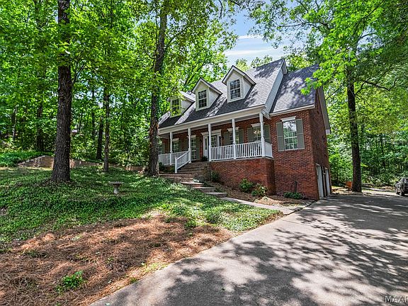 3rd image of 75 Willow Bend Dr
