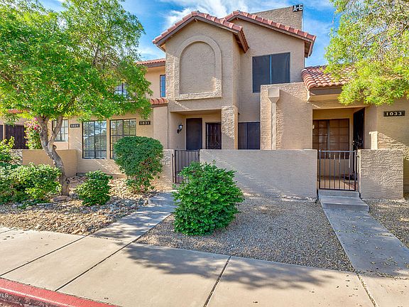 3rd image of 8625 E Belleview Pl Unit 1031
