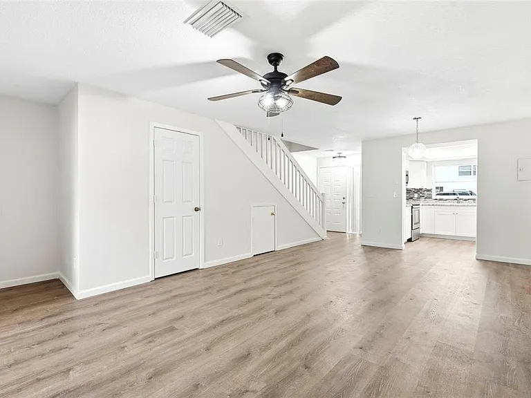 2871 S Pines Dr #31 — Photo 3