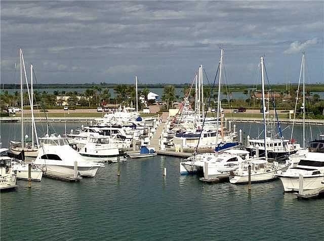 1st image of 15 W Harbour Isle Drive #Ph04