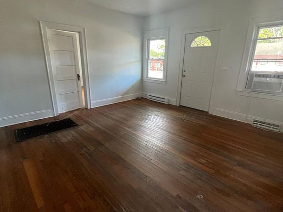 4th image of 305 N North 3rd Ave #A