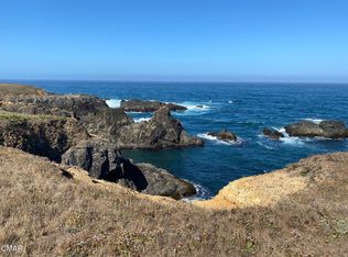45500 Drifters Reef Dr, Mendocino, CA 95460