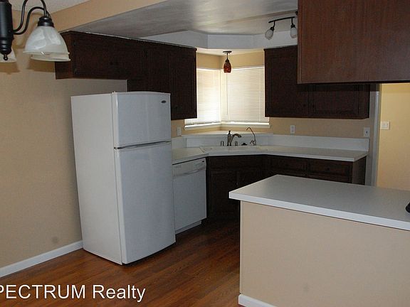 2nd image of 5472 Hanna Dr