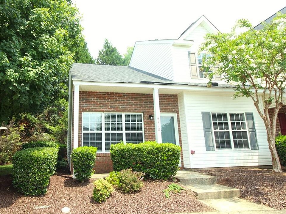 1st image of 4410 Carlys Way