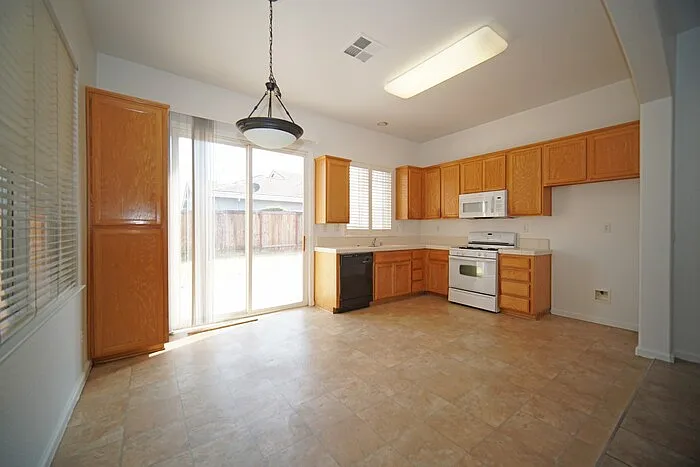 6436 Cormorant Cir photo 1