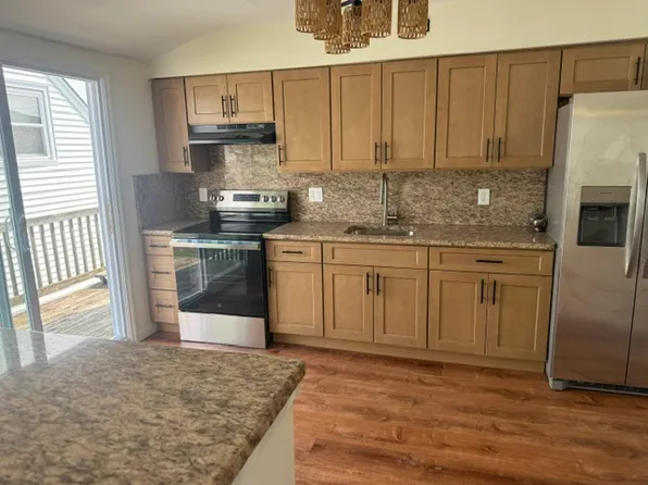 (undisclosed Address), Seaford, NY 11783