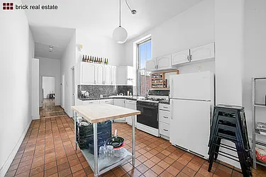 Rented by Brick Real Estate