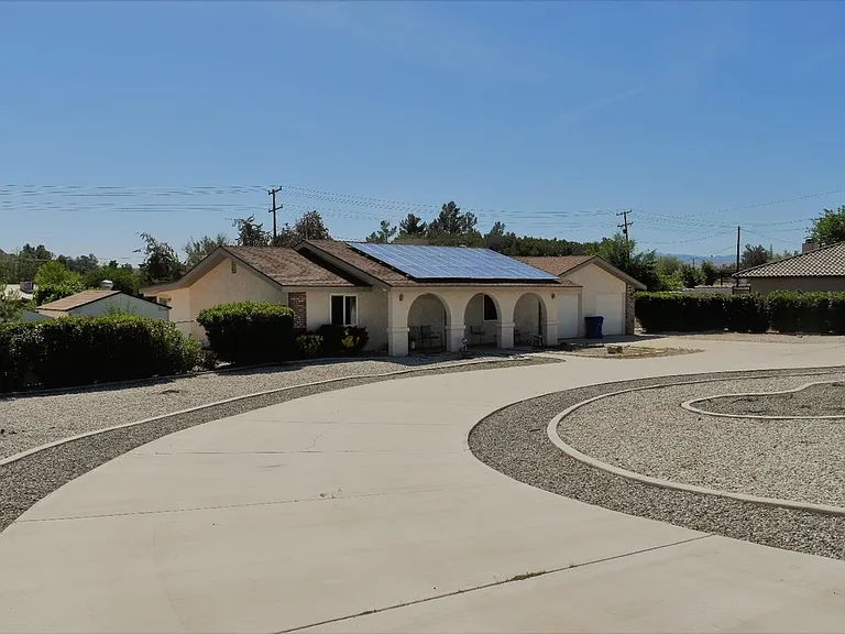 15127 Osceola Rd — Photo 1