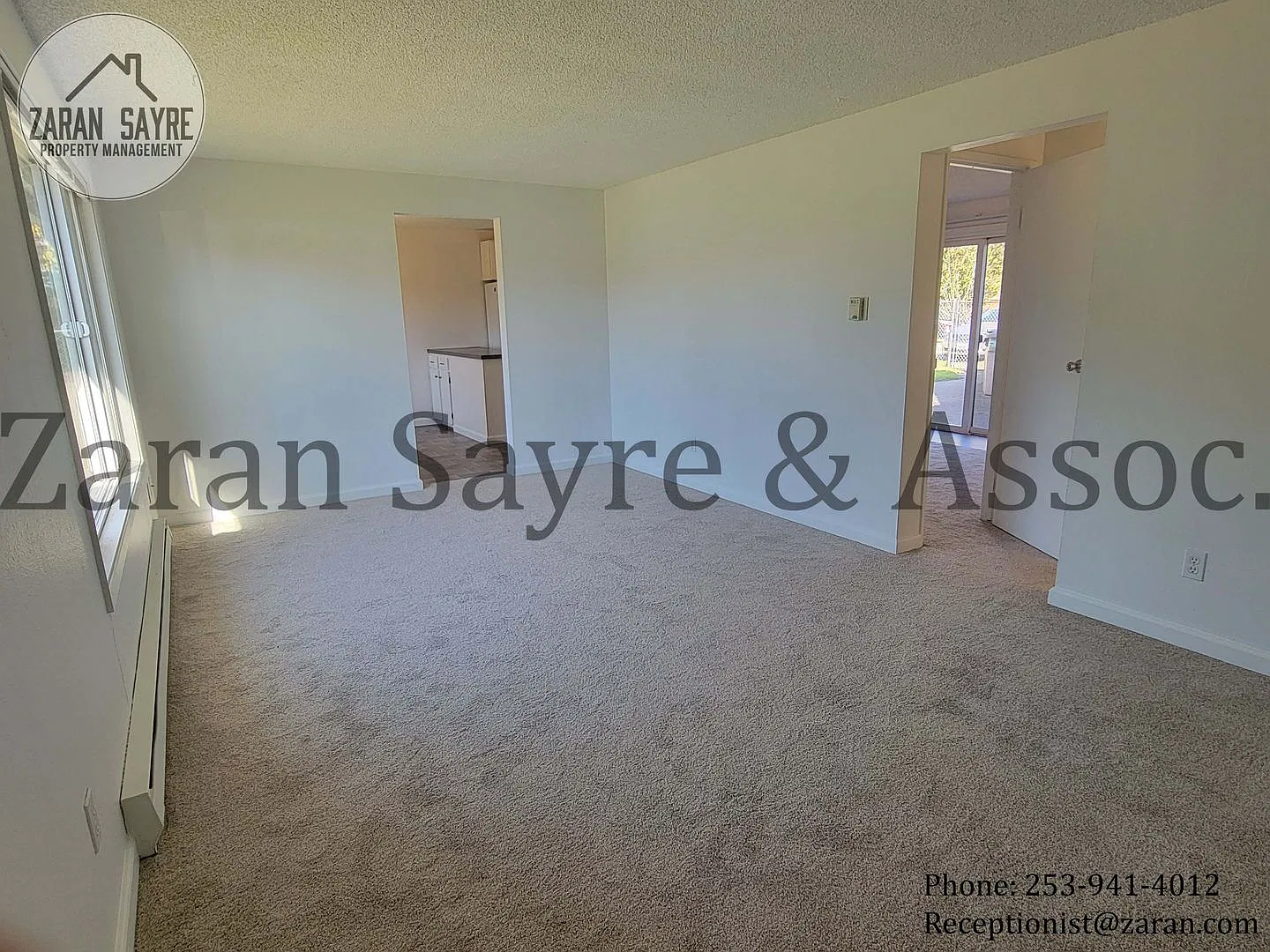 341-650 - 2 Bedroom Duplex in West Hill Auburn! — Photo 3