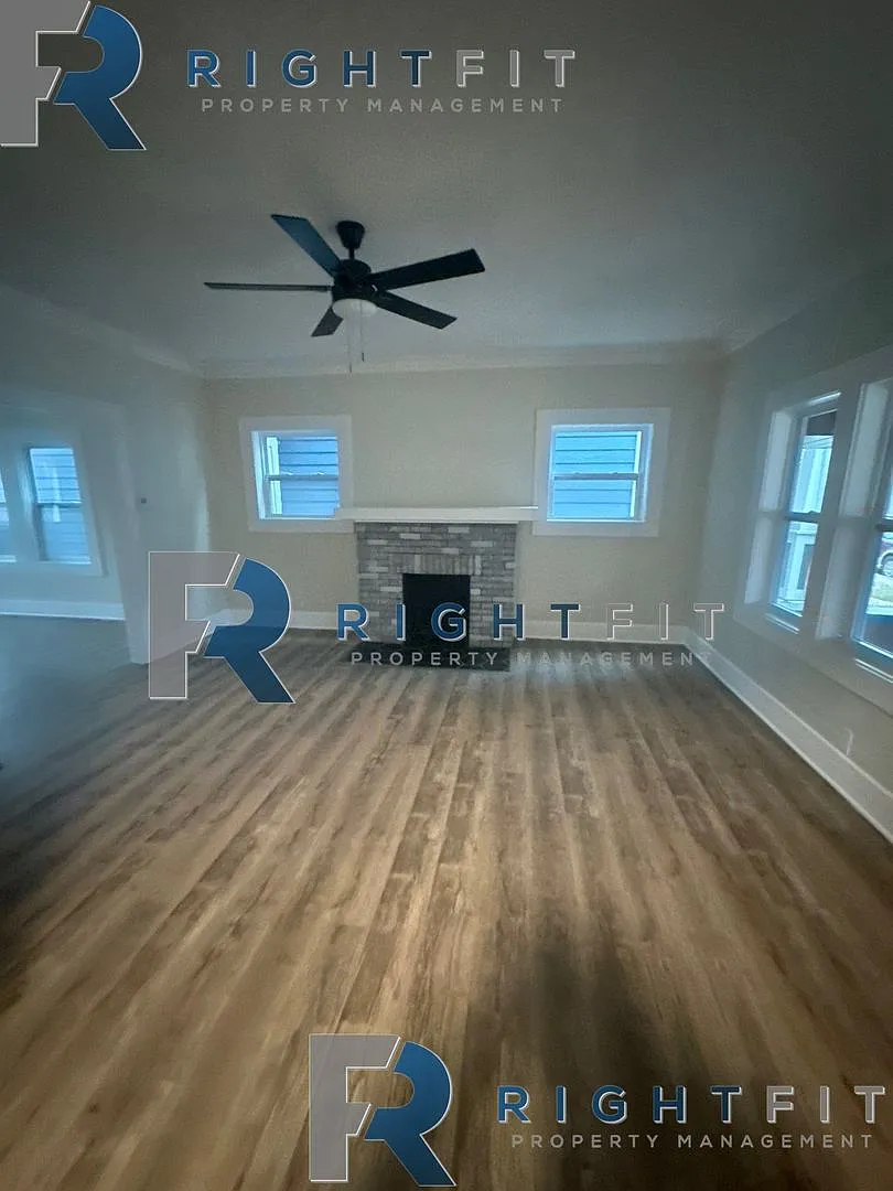 Newly Renovated Home in Indianapolis! — Photo 2