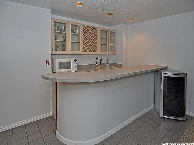 425 E Crown Pointe Dr — Photo 25