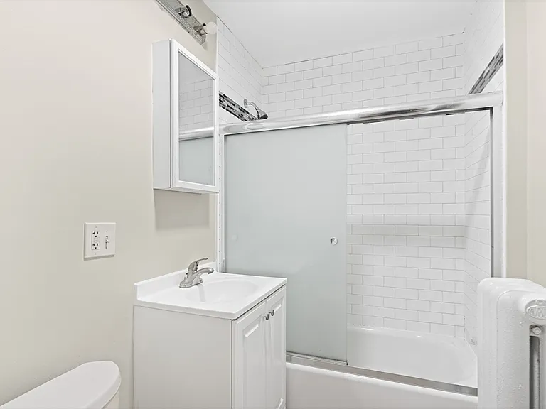 43 Wentworth St #3 — Photo 14