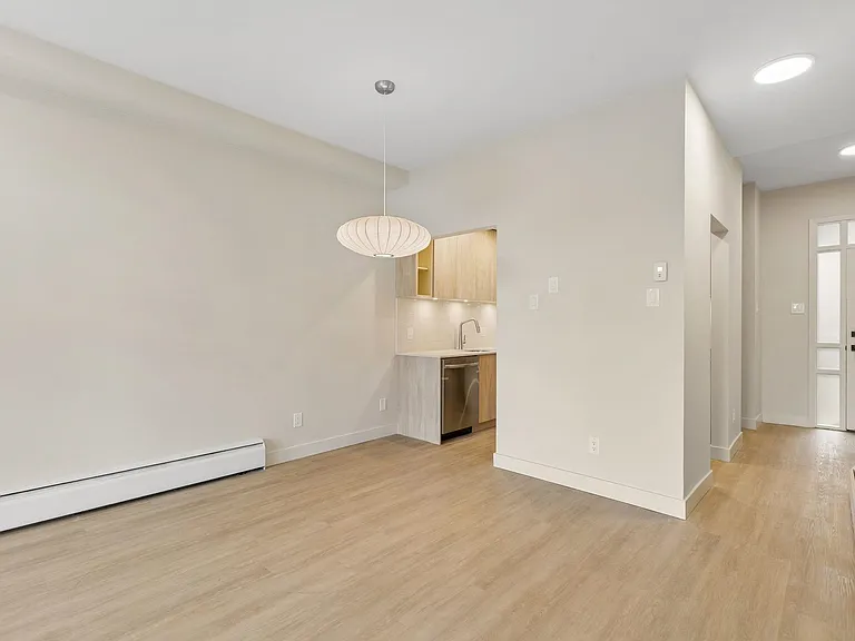 1010 Cypress St — Photo 5