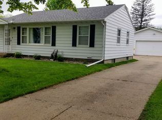 735 46th Ave, Winona, MN 55987