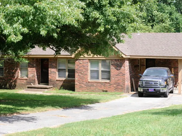46 Valley Brook Dr, Jackson, TN 38301