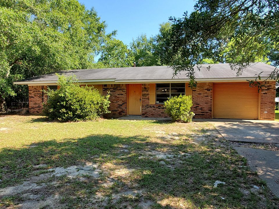 1st image of 300 Kimberly Dr