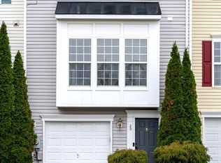 20 Barton Ct, Inwood, WV 25428