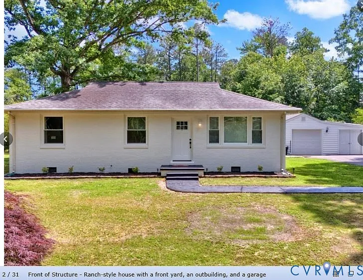 Building Photo - 11215 Thorncroft Dr