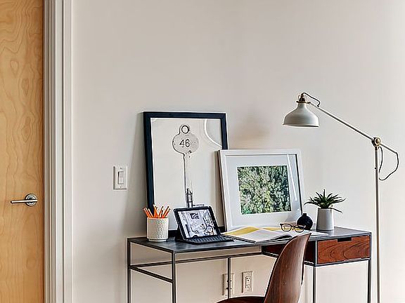 5th image of 550 W 54th St APT 2016