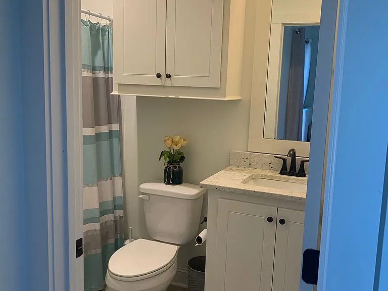 805 Montclaire Dr — Photo 8