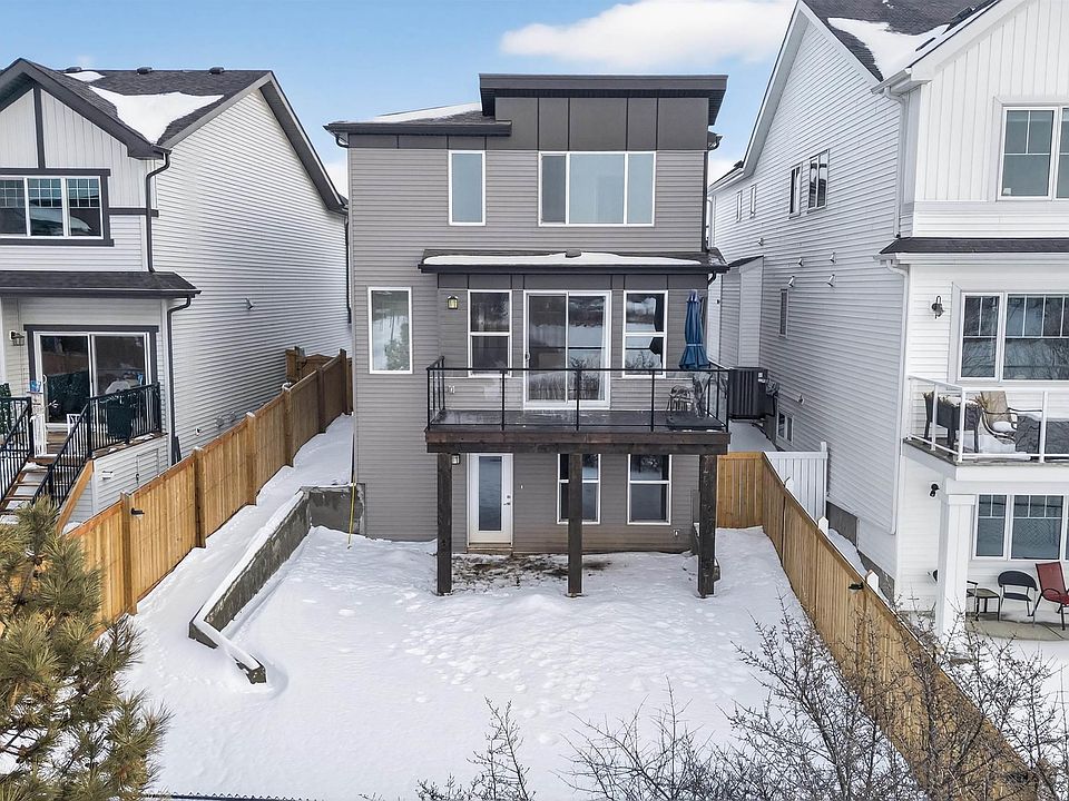 1st image of 3230 Parker Loop SW