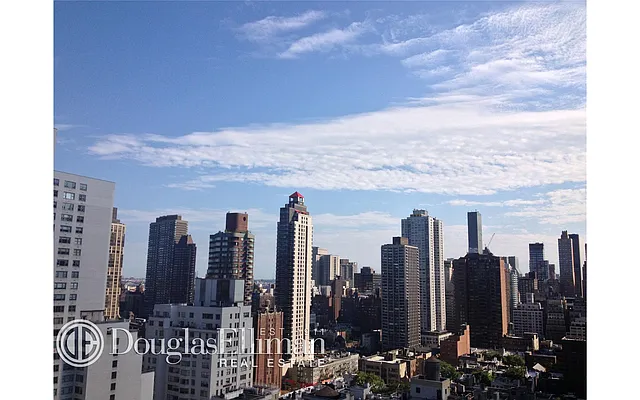 Rented by Douglas Elliman | media 84