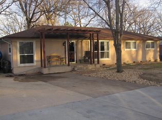 1315 S Mill St, Grove, OK 74344