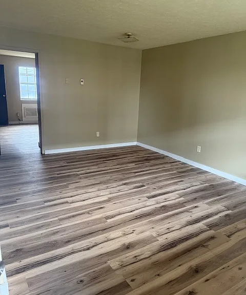 204 N Warren St — Photo 9