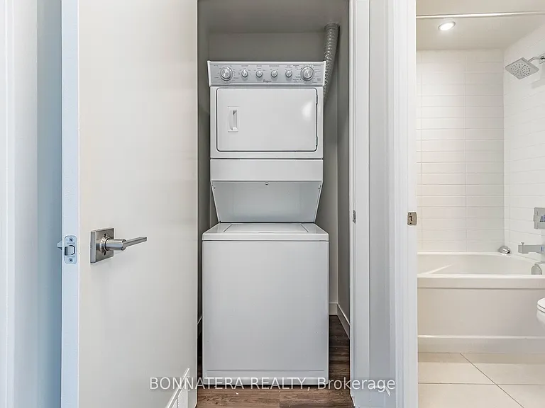 2081 Fairview St #803 — Photo 43