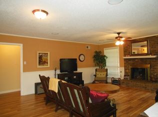 377 Ashana Dr, Collierville, TN 38017