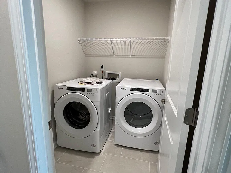 Laundry - 2nd floor