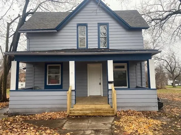 424 Foster Ave, Rockford, IL 61102