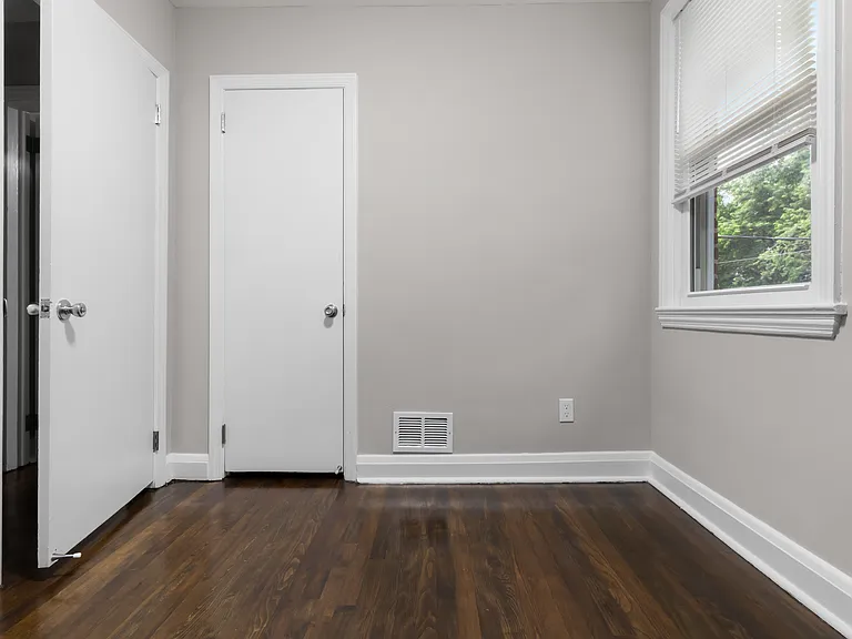 38 Briarwood Rd — Photo 12