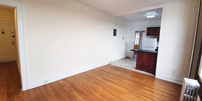 Rented by Axxess Realty Group | media 7