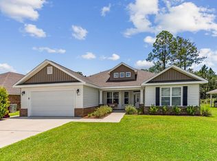 8039 Red Maple Dr, Milton, FL 32583