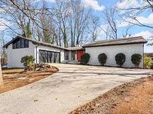 5267 Greenpoint Dr, Stone Mountain, GA 30088