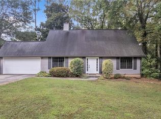 3040 Clearbrook Dr, Marietta, GA 30068
