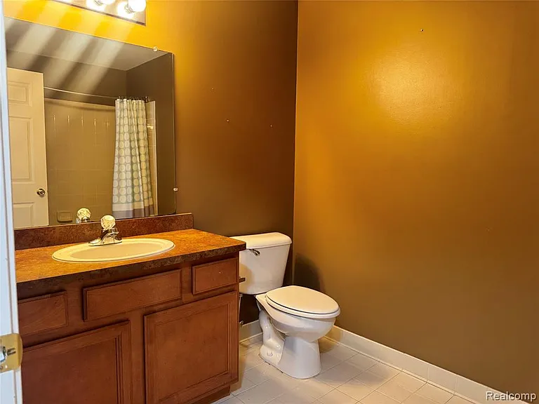 45997 Rhodes Dr — Photo 14