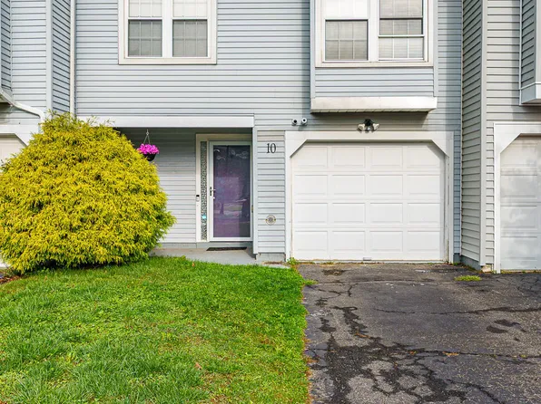 10 Chadwyck Square, Cohoes, NY 12047