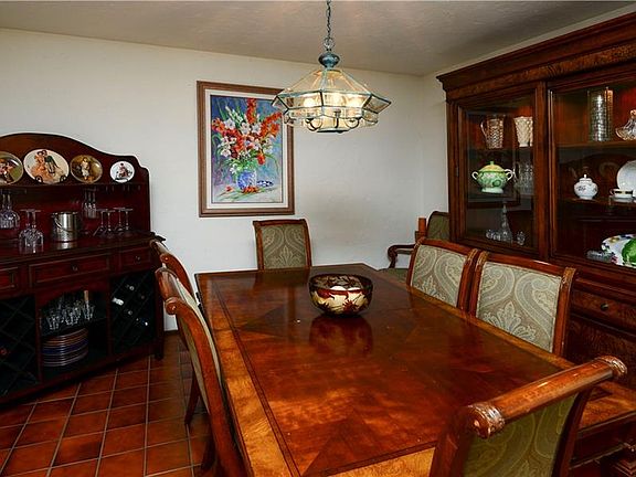 5th image of 8193 Stoney Brook Dr