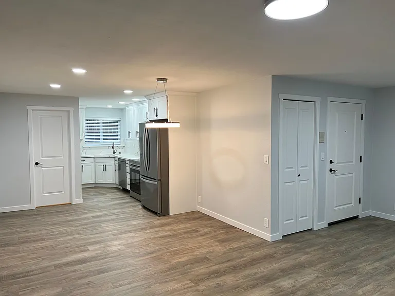 19215 15th Ave NE #3 — Photo 12