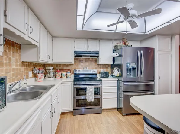 14152 E Linvale Place Bldg 220 #211, Aurora, CO 80014