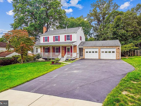 2nd image of 7028 Wick Ln
