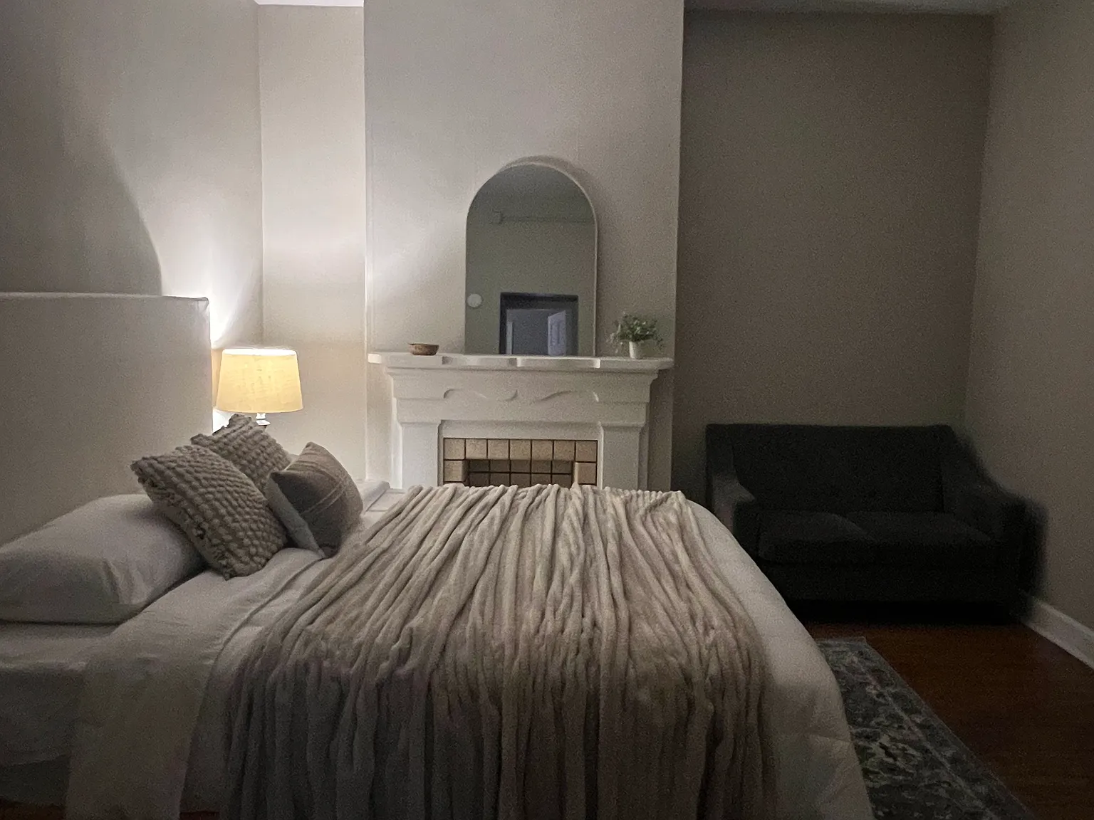 644 Wayne Ave — Photo 1